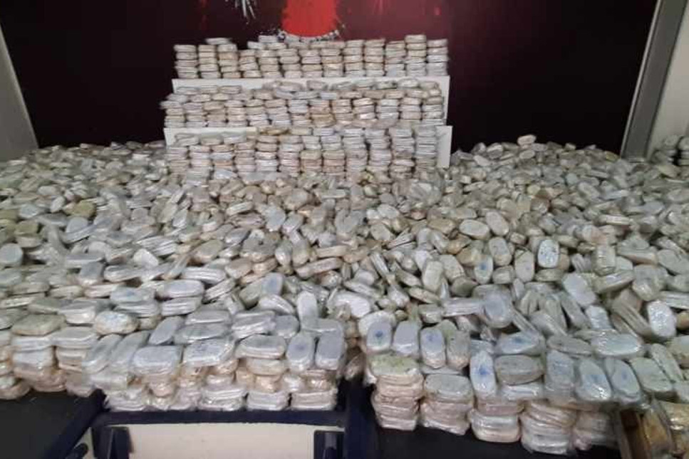 Bakan Muş: İskenderun'da 313 milyon TL'lik uyuşturucu yakalandı