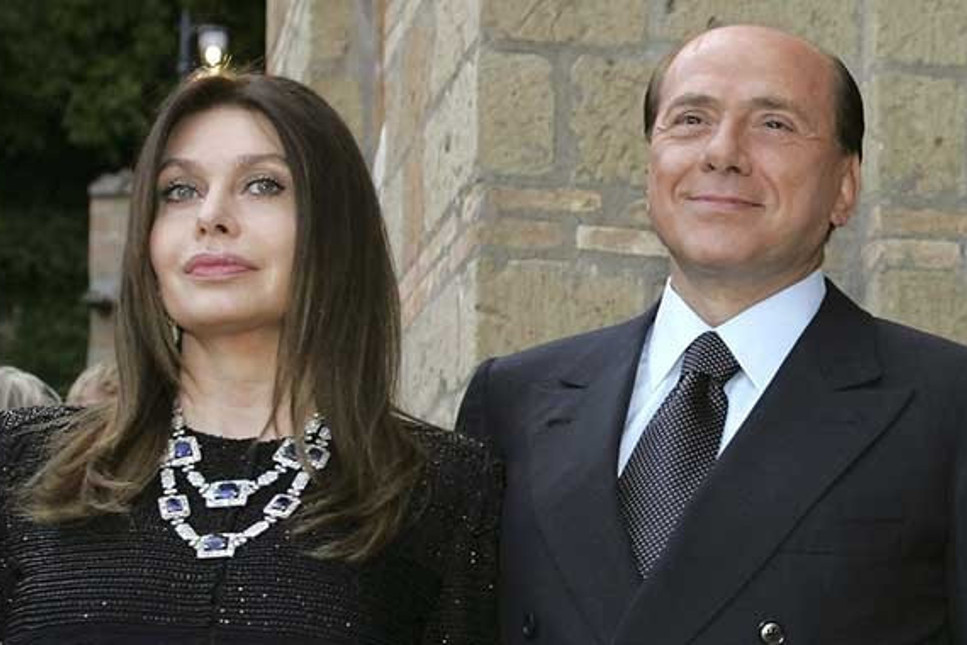 Berlusconi'nin eski eşi 60 milyon Avro nafakayı iade etmek zorunda