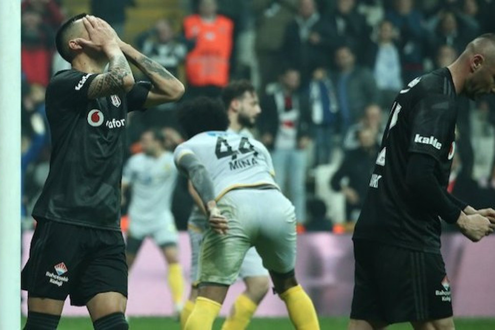Beşiktaş'ta seri sonu! Evinde Malatya'ya 2-0 yenildi