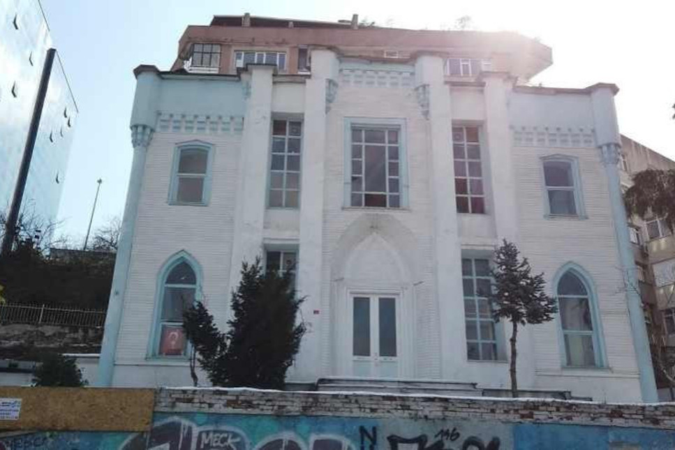 Beşiktaş'taki meşhur 'Süslü karakol' kimin ofisi oldu?