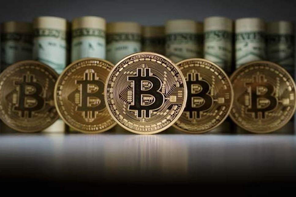 Bitcoin'de yeni rekorunun ardından sert düşüş
