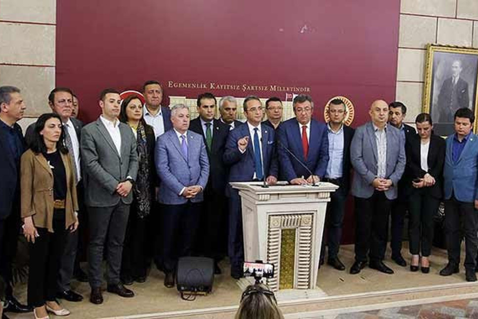 CHP'li 15 milletvekili İYİ Parti'ye katıldı: Artık salı günleri Akşener de olacak