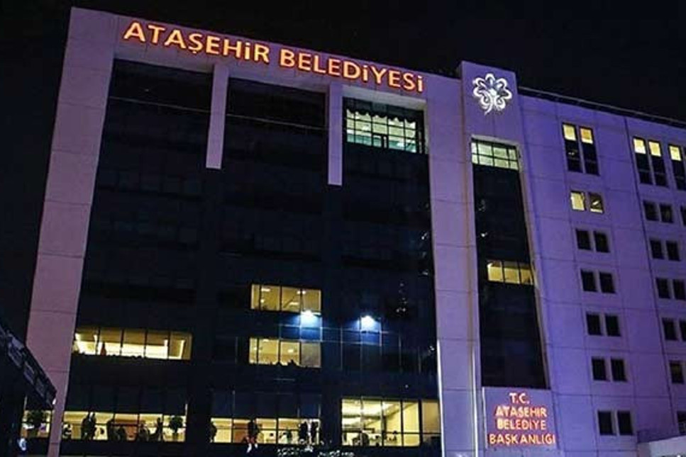CHP'li Ataşehir Belediyesi'ne operasyon: 5 gözaltı, 1 iş adamı aranıyor