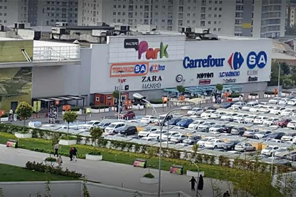 CarrefourSa'nın dev arazisini 1 milyardan fazla paraya alan firma kimin?