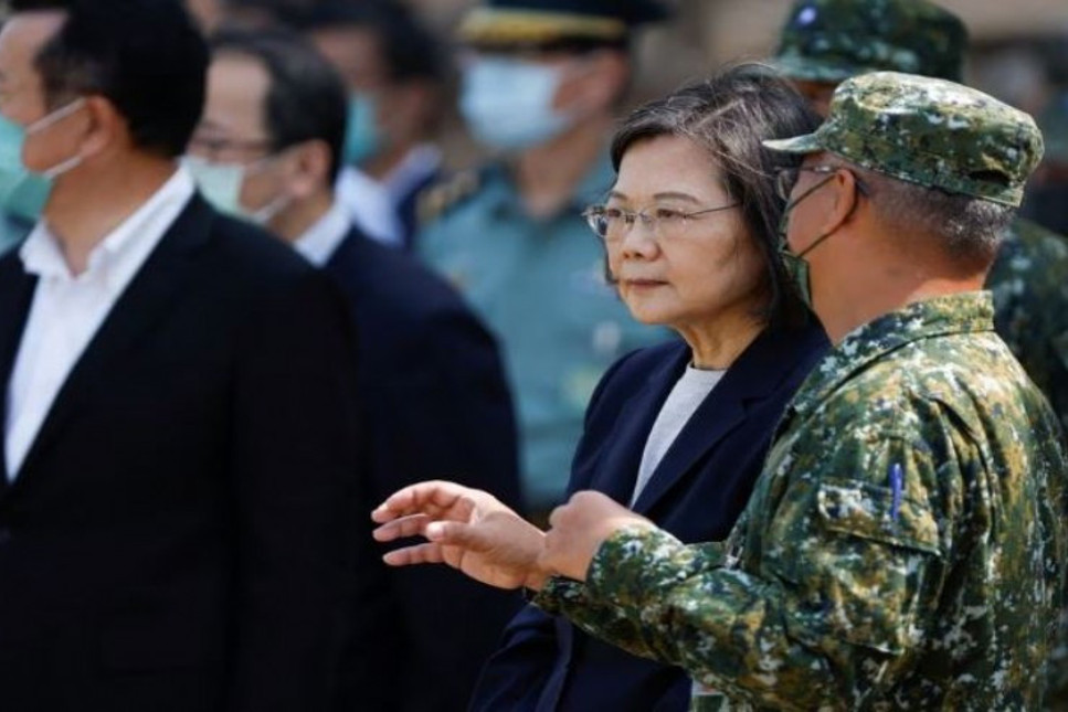 Çin'den ABD'ye uyarı: Tsai ile görüşmeyin