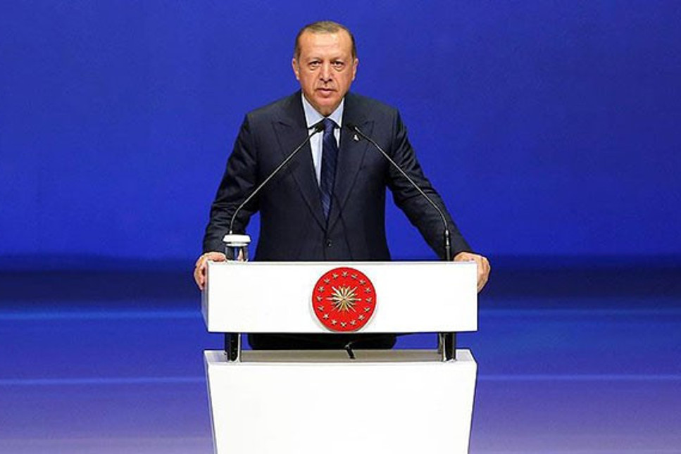 Erdoğan titrinden "Cumhuriyet"i sildi