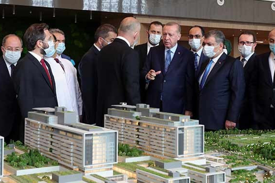 Cumhurbaşkanı Erdoğan, Başakşehir Çam ve Sakura Şehir Hastanesi'ni açtı: Burası çam ormanı haline dönüşsün