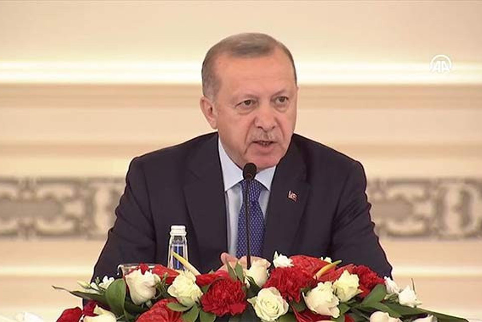 Cumhurbaşkanı Erdoğan: Kovid-19 ile mücadele ederken sanayi ve ticarette çarkları çevirmek kolay değil