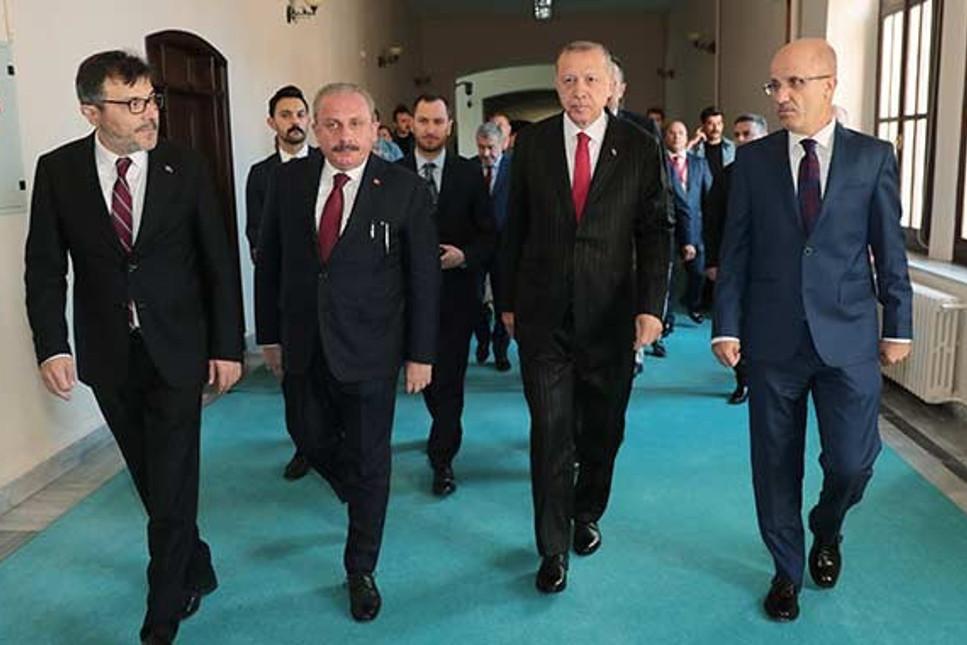Cumhurbaşkanı Erdoğan: Kredi muslukları kısıldı, pek çok firma üretimden çekildi