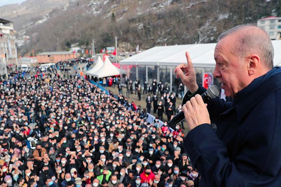 Cumhurbaşkanı Erdoğan'dan İmamoğlu'na: Sel olunca birileri gibi kafa bulmaya gitmedik