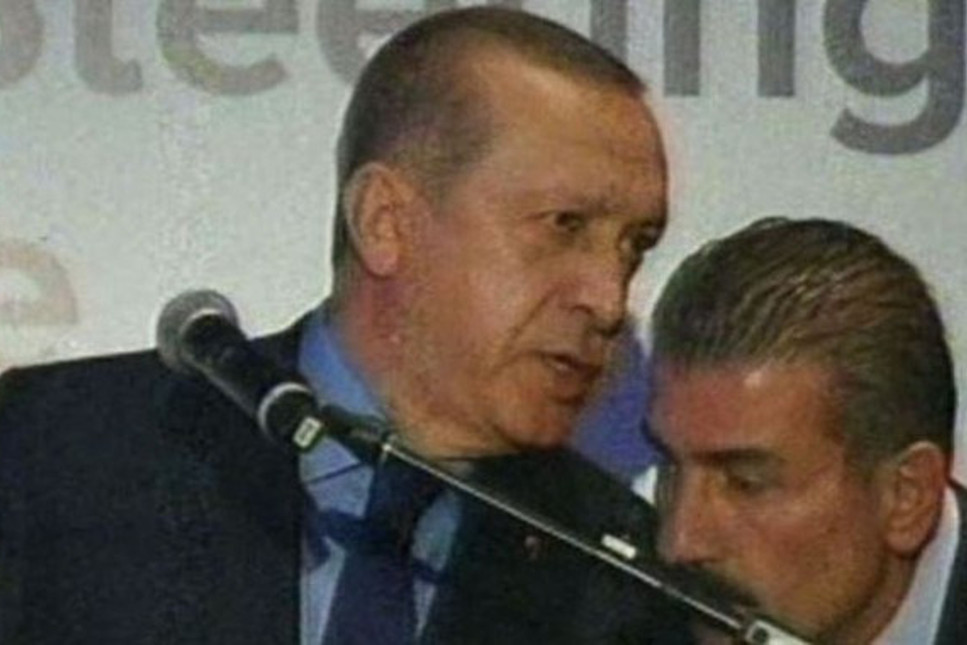 Cumhurbaşkanı Erdoğan konuşurken ortalık karıştı