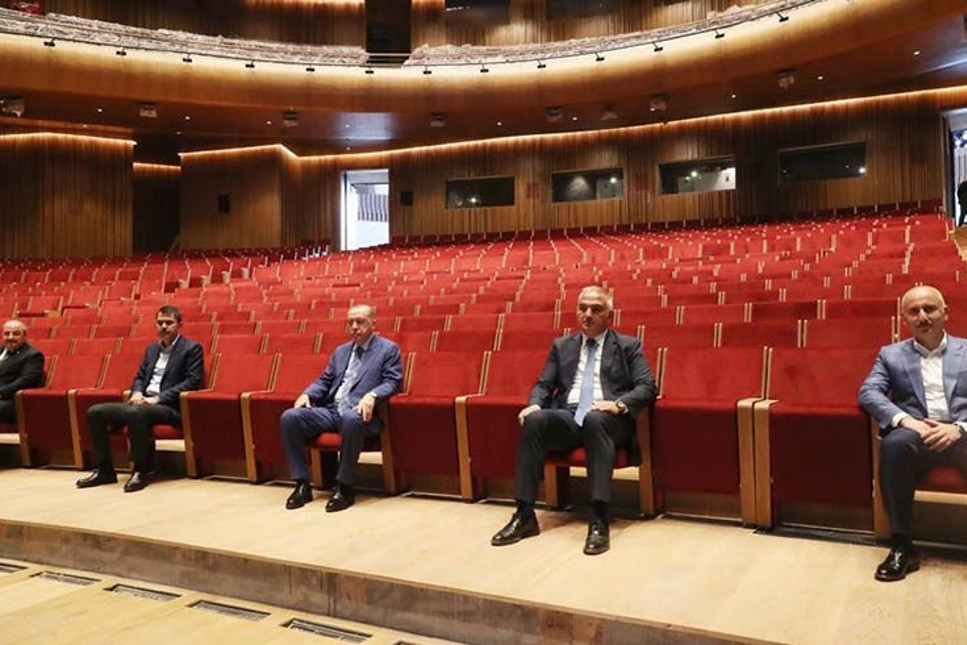 İstanbul Valisi: AKM 29 Ekim'de açılacak