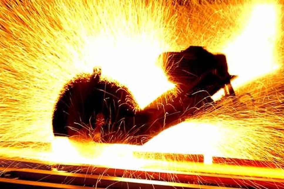 Demir çelik fabrikasında feci kaza: 3 ölü