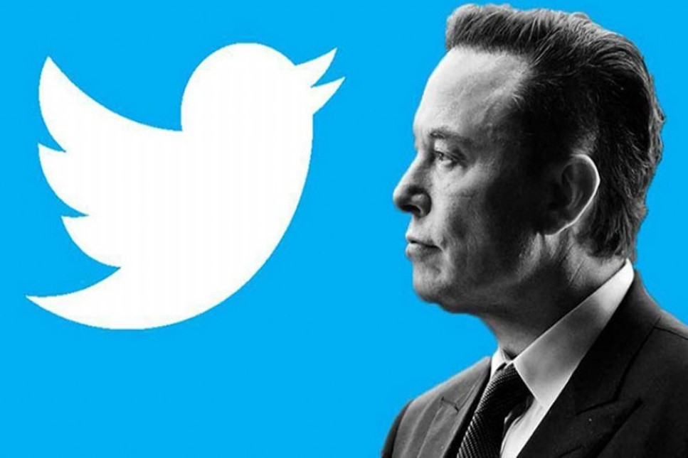 Dünyanın en zengin isimlerinden Elon Musk, sosyal medya aracı Twitter'ın değerlemesinin 20 milyar dolar olduğunu belirtti