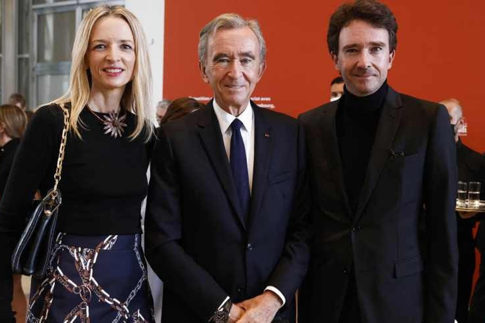 Dünyanın en zengini Bernard Arnault'un varisi kim olacak? Delphine mi, Antoine mi?