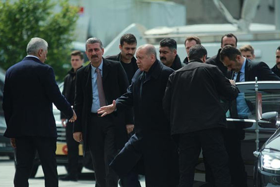 Erdoğan'dan AK Parti'de kritik toplantı