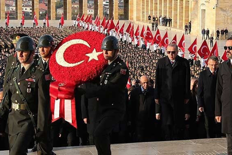 Erdoğan Anıtkabir'de: Barış Pınarı Harekatı ile kararlılığımızı bütün dünyaya gösterdik, ruhun şad olsun