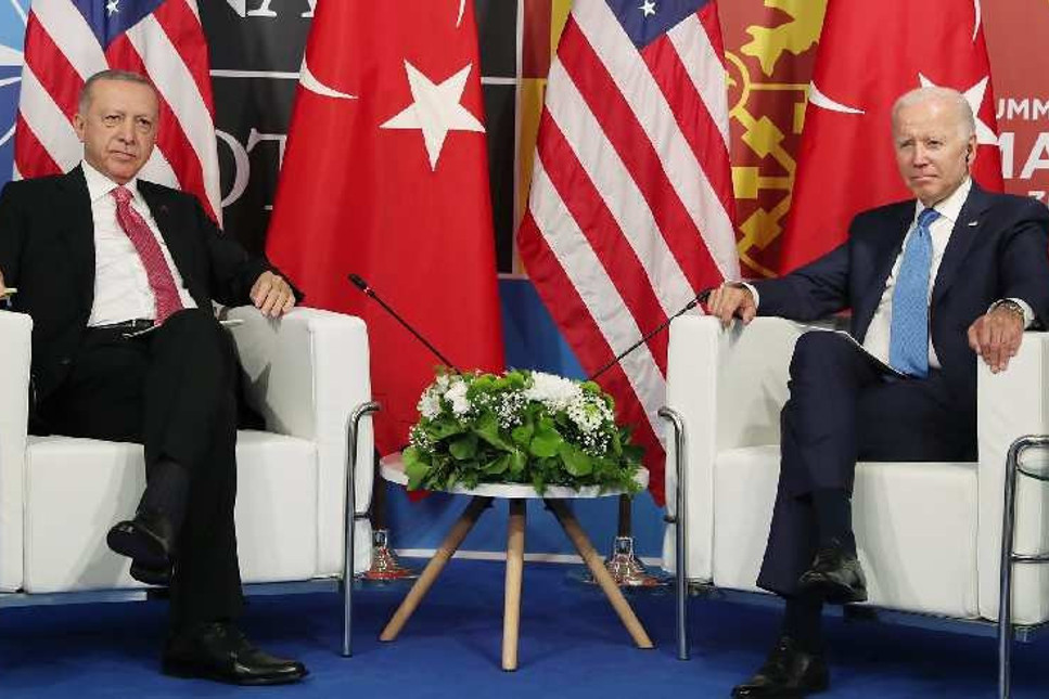 Erdoğan, Biden ile Bali'de bir araya geldi