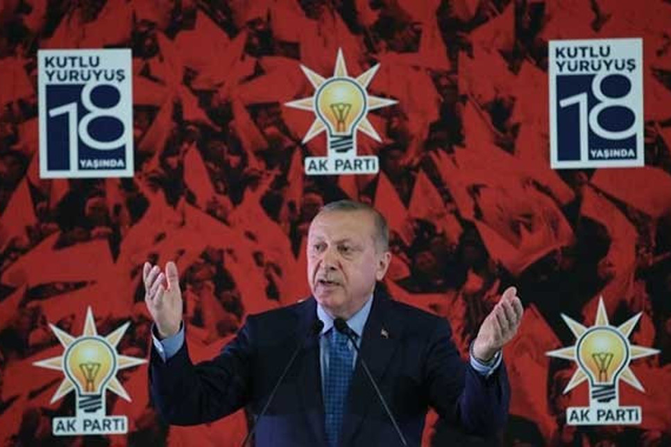 Erdoğan: Bu kutlu çatının altından ayrılanların esamesi okunmayacak