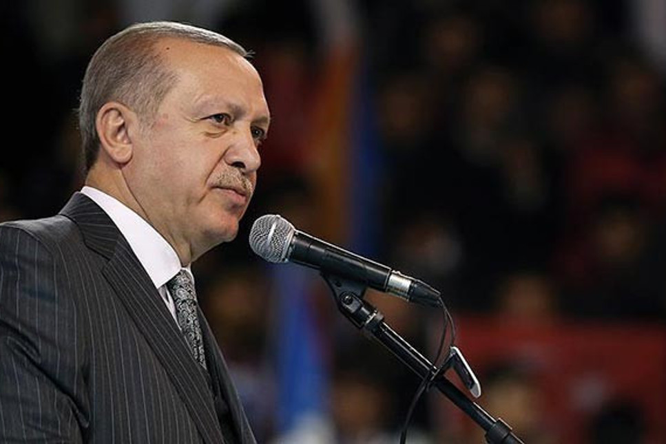 Erdoğan adı yolsuzluklara karışan başkanın istifasını istedi!