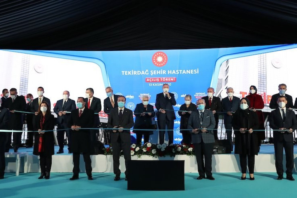 Erdoğan, Tekirdağ Şehir Hastanesi açtı: Ne olur, Allah rızası için sigara içmeyi lütfen bırakın