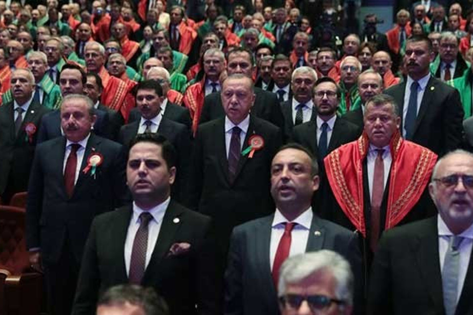 Erdoğan'dan adli yıl açılışına gelmeyen barolara tepki: Bu mekan şahsımın değil, milletin evi