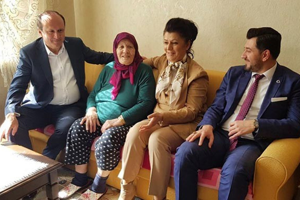 Erdoğan’ın başdanışmanı, ‘seçim ziyareti’ kapsamında kendi evine gitti
