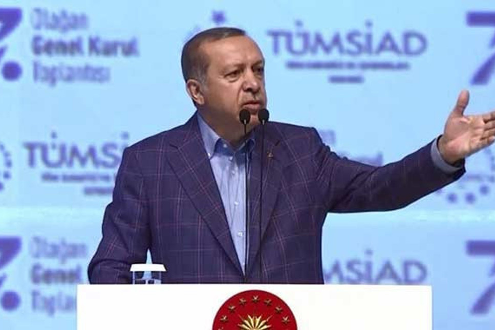 Erdoğan iş adamlarına seslendi: Biliyorum var, yastığın altındakini çıkarın