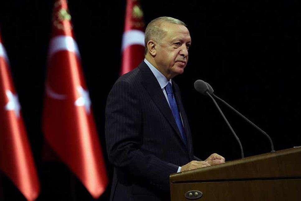 Erdoğan yeni koronavirüs yasaklarını açıkladı: 22.00'de kapanacak