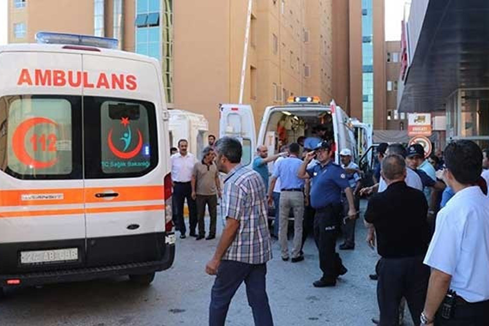 Erzincan'da müftülük toplantısına silahlı saldırı: 2 ölü, 5 yaralı