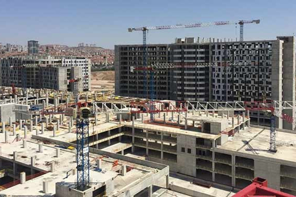 Etlik Şehir Hastanesi'nin açılışı 2021’e kalmış, gecikmenin maliyeti 40 milyon Euro'yu geçecek