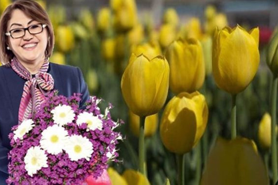 Fatma Şahin'in 4.5 milyonluk çiçek bahçesi