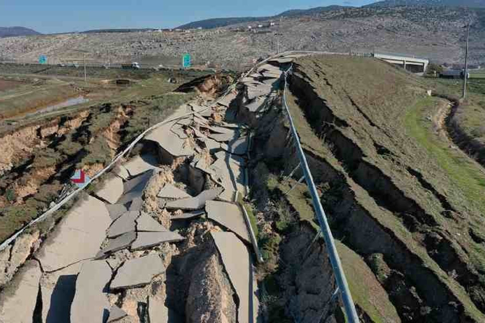 Felaketin boyutunu ABD açıkladı: 19 metre yer değiştirdi