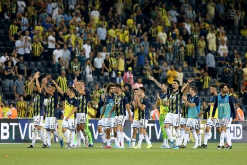 Fenerbahçe 123 hafta sonra zirvede