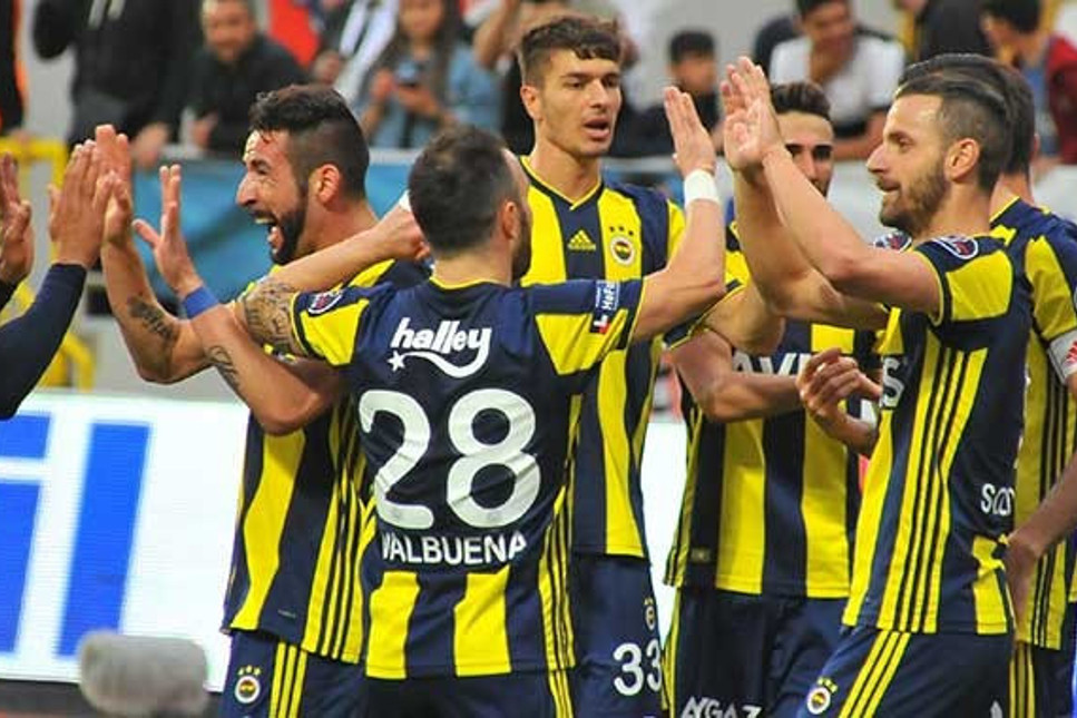 Fenerbahçe 7 buçuk ay sonra deplasmanda yendi