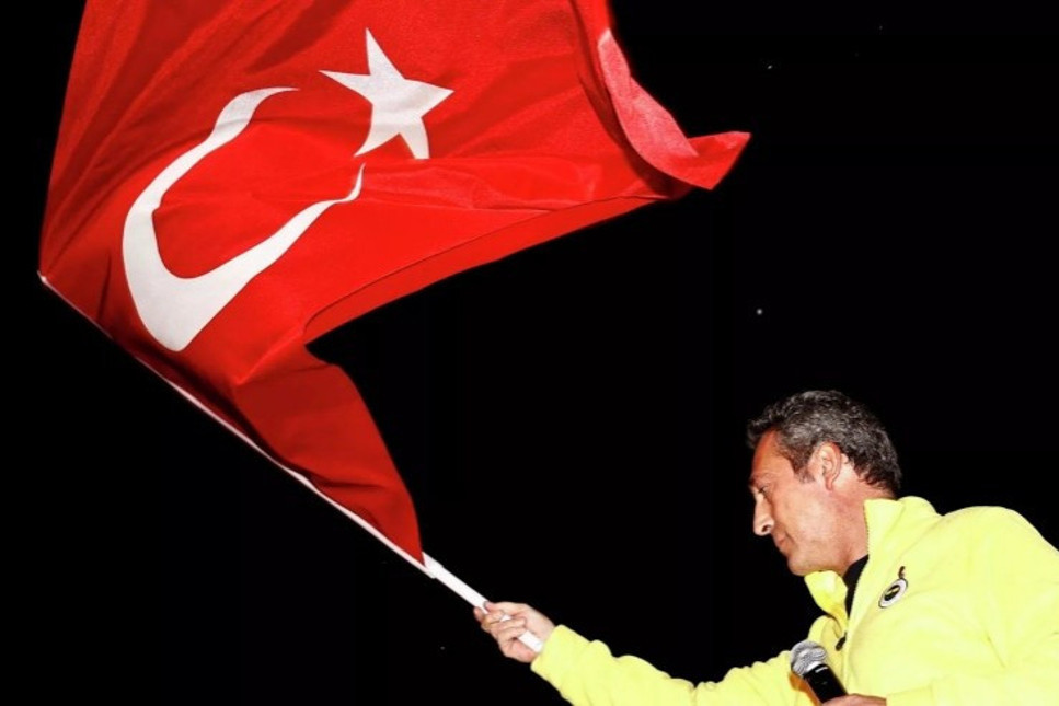Fenerbahçe Başkanı Ali Koç: Yaşasın laik Türkiye Cumhuriyeti