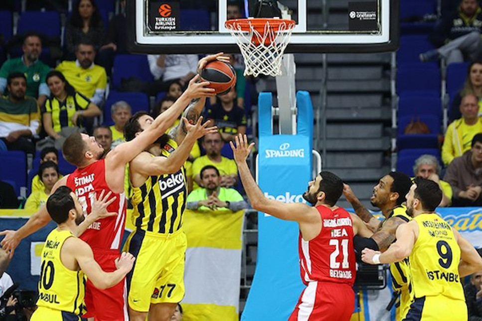 Fenerbahçe Beko, Sırbistan temsilcisi Kızılyıldız’ı mağlup ederek avantaj yakaladı