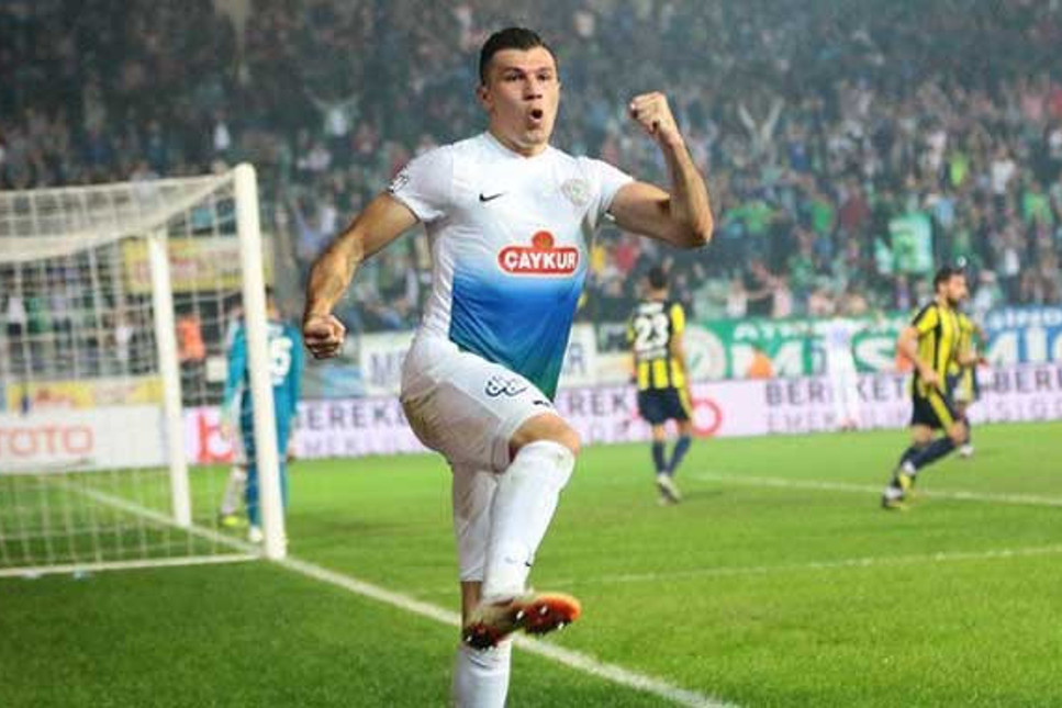 Fenerbahçe - Çaykur Rizespor'a 3-0 yenildi...