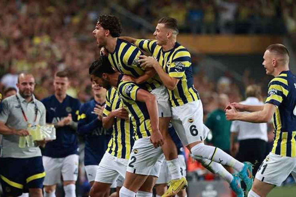 Fenerbahçe, Dinamo Kiev'i 2-1 yıktı