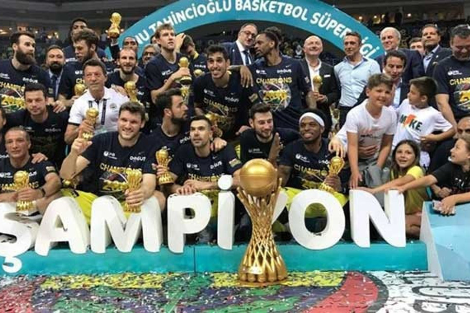 Fenerbahçe Doğuş'tan üst üste üçüncü, toplamda dokuzuncu şampiyonluk!