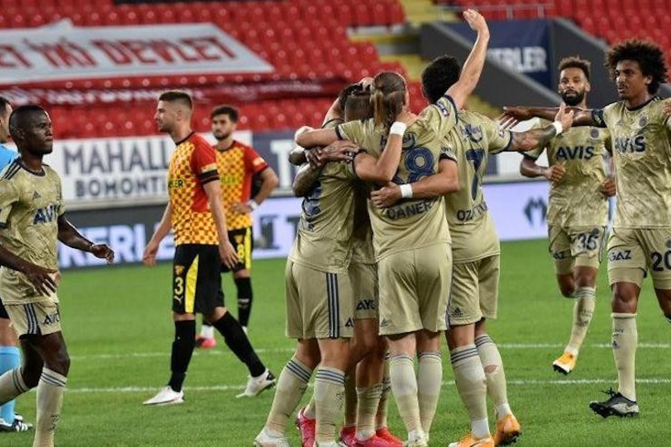 Fenerbahçe, Göztepe'yi yendi liderlik koltuğuna oturdu