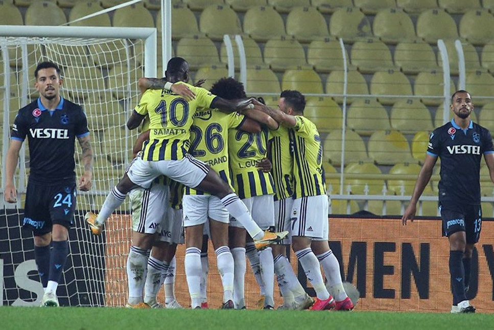 Fenerbahçe, Trabzonspor'dan 3 puanı 3 golle aldı