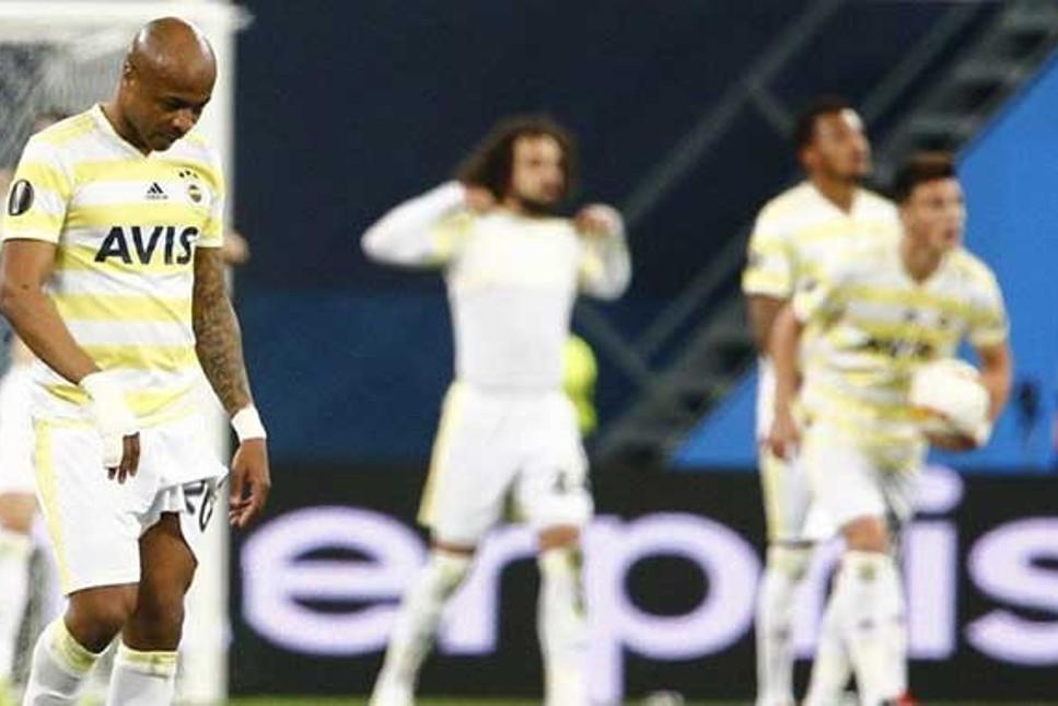 Fenerbahçe, Zenit'e 3-1 yenilerek Avrupa kupalarına veda etti