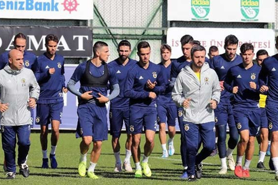 Fenerbahçe’yi derbiye kim hazırlıyor?
