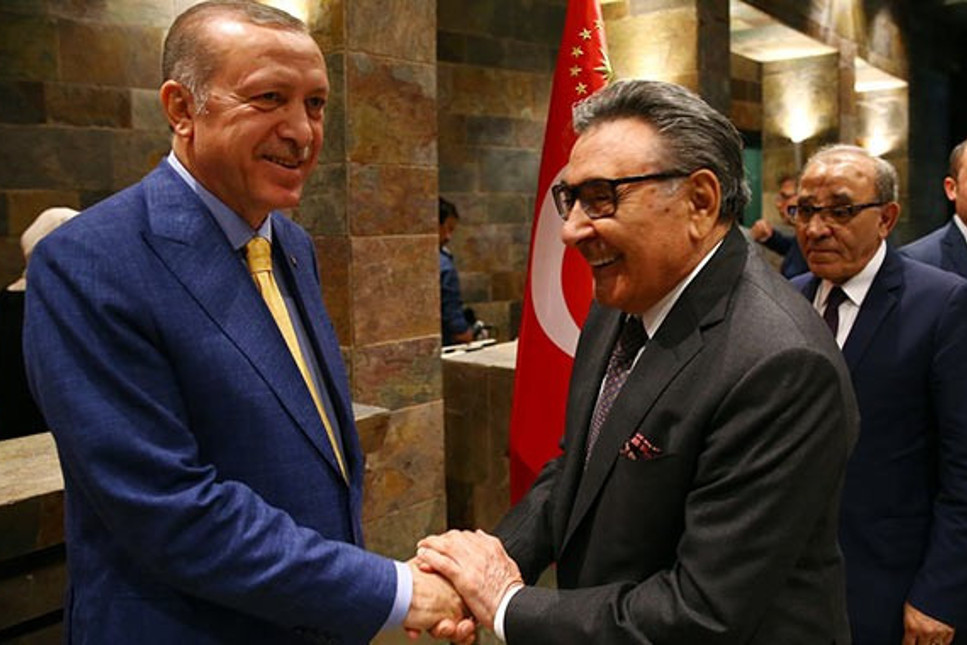 Financial Times: Türk basını baronu, medya kolunu Erdoğan'ın müttefikine satmayı kabul etti