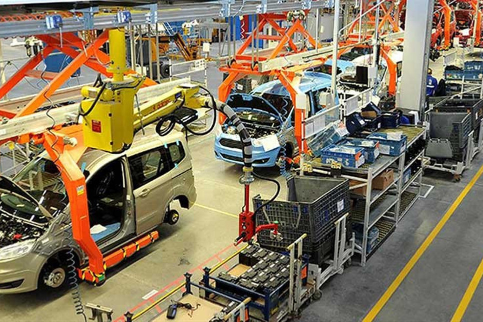 Otomotiv şirketleri üretime ara veriyor
