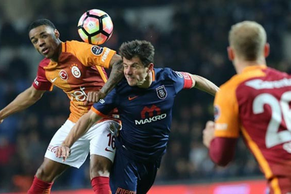 Galatasaray fena dağıldı: Başakşehir'den gol yağmuru....