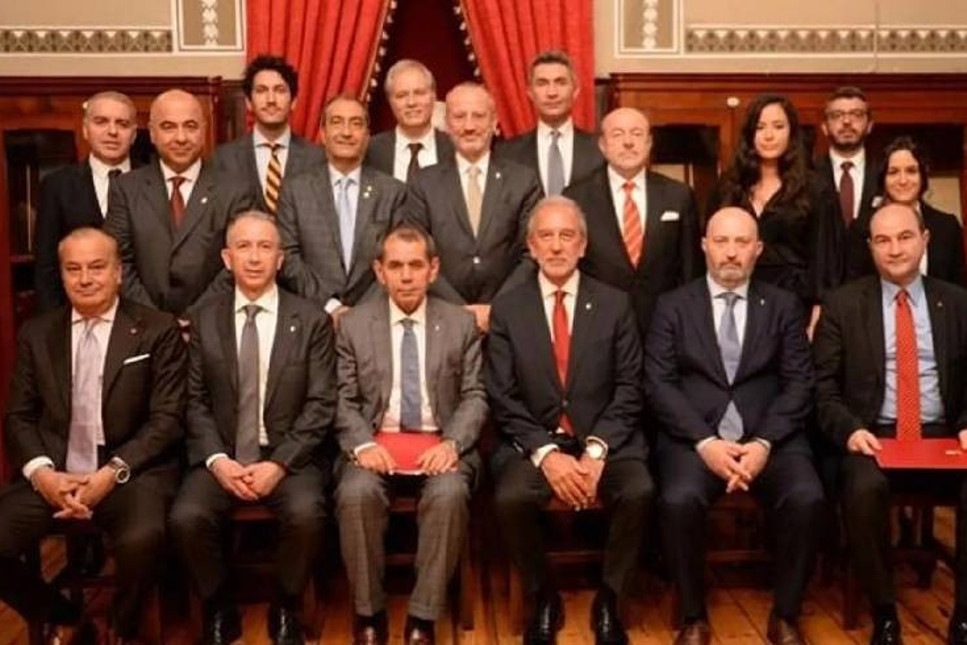 Galatasaray'da başkan yardımcıları kimler oldu?