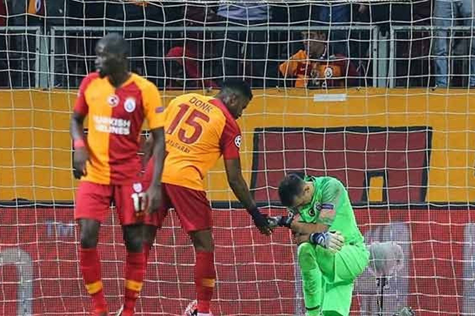 Galatasaray evinde ağırladığı Schalke 04 ile 0-0 berabere kaldı
