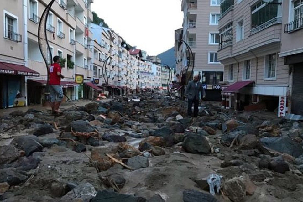 Giresun'daki sel felaketinden etkilenenlere 2,5 milyon TL kaynak